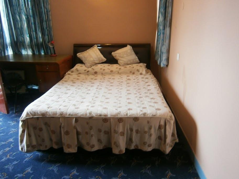 Amar Hotel Катманду Номер фото