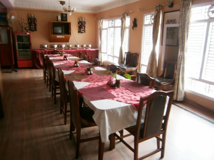 Amar Hotel Катманду Экстерьер фото